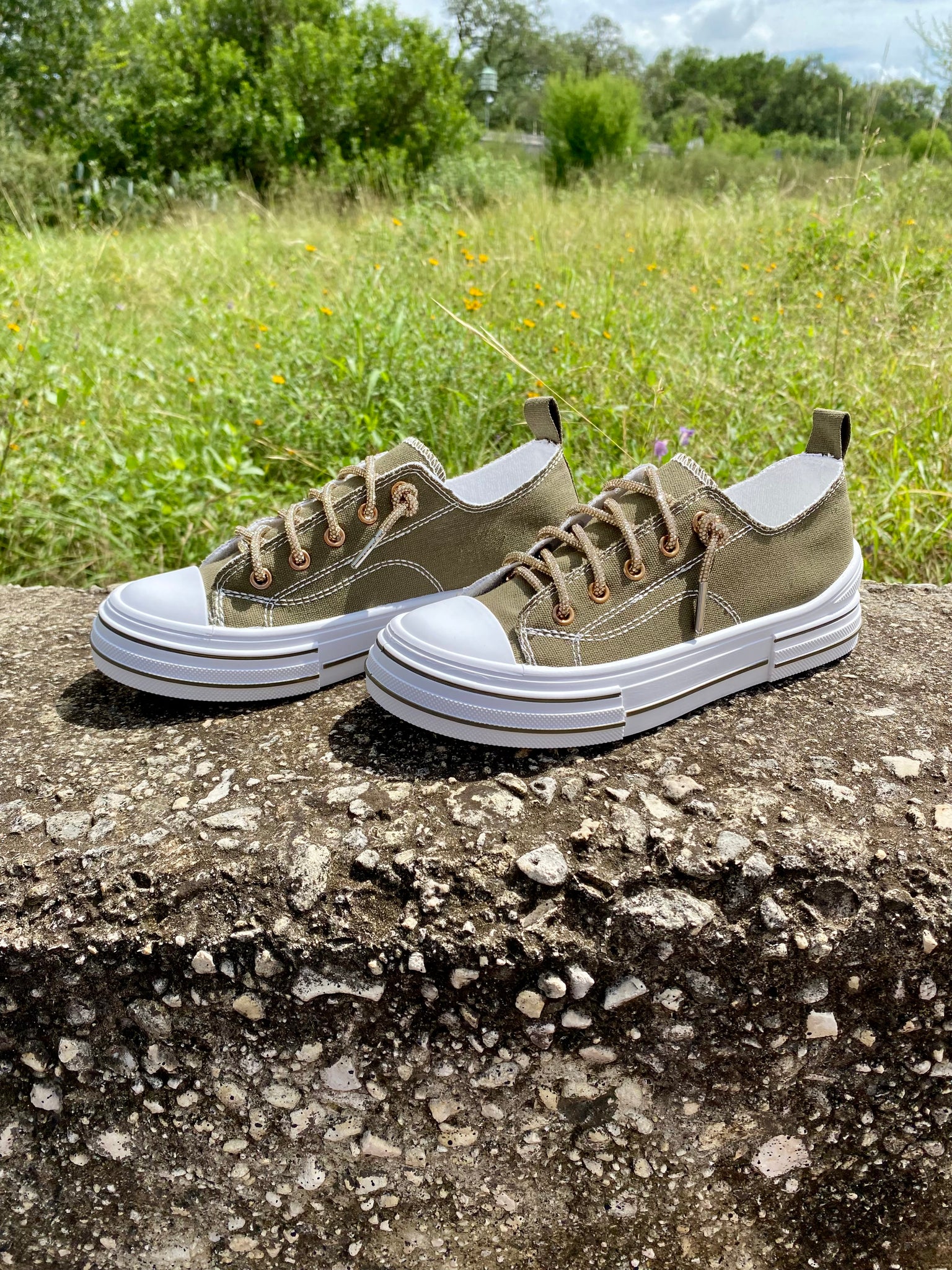 Aman Sparkle Sneaker-Khaki