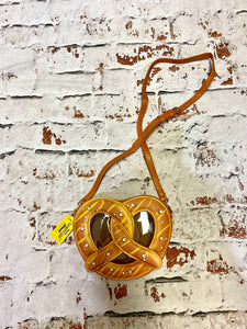 Pretzel Purse