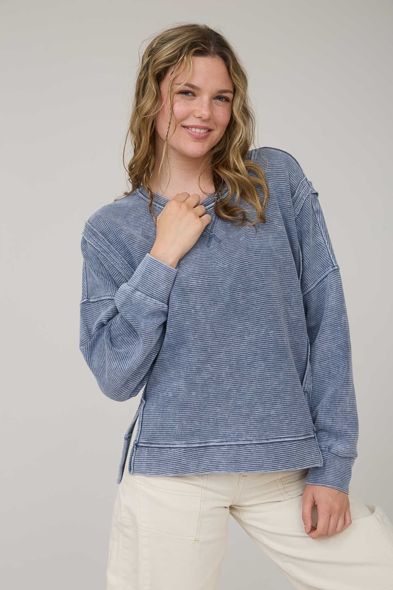 Anna Top