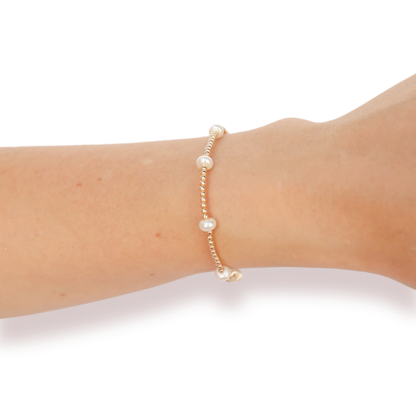 Beaded Blondes Dainty Kate Bracelet