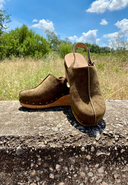 Make Em Blush Wedge- Khaki Faux Suede