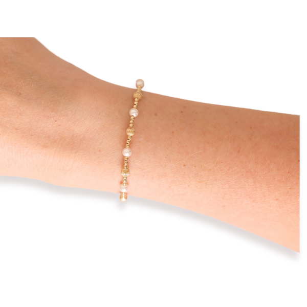 Beaded Blondes Palmer Fluted Pearl Bracelet
