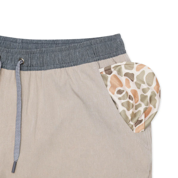 Burlebo Athletic Shorts- Heather Khaki w/ Venado Camo Liner