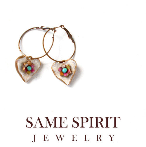 Same Spirit Heart Hippie Flower Earrings
